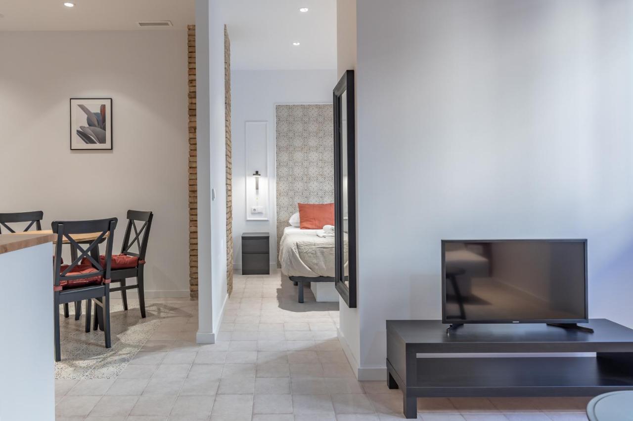 Modern Apartment Close To City Centre Valencia Exterior foto