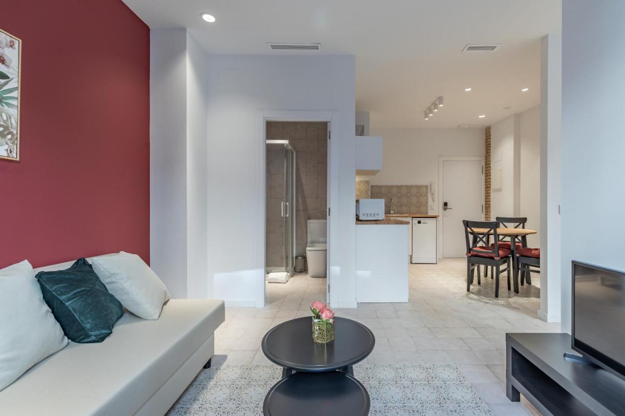 Modern Apartment Close To City Centre Valencia Exterior foto