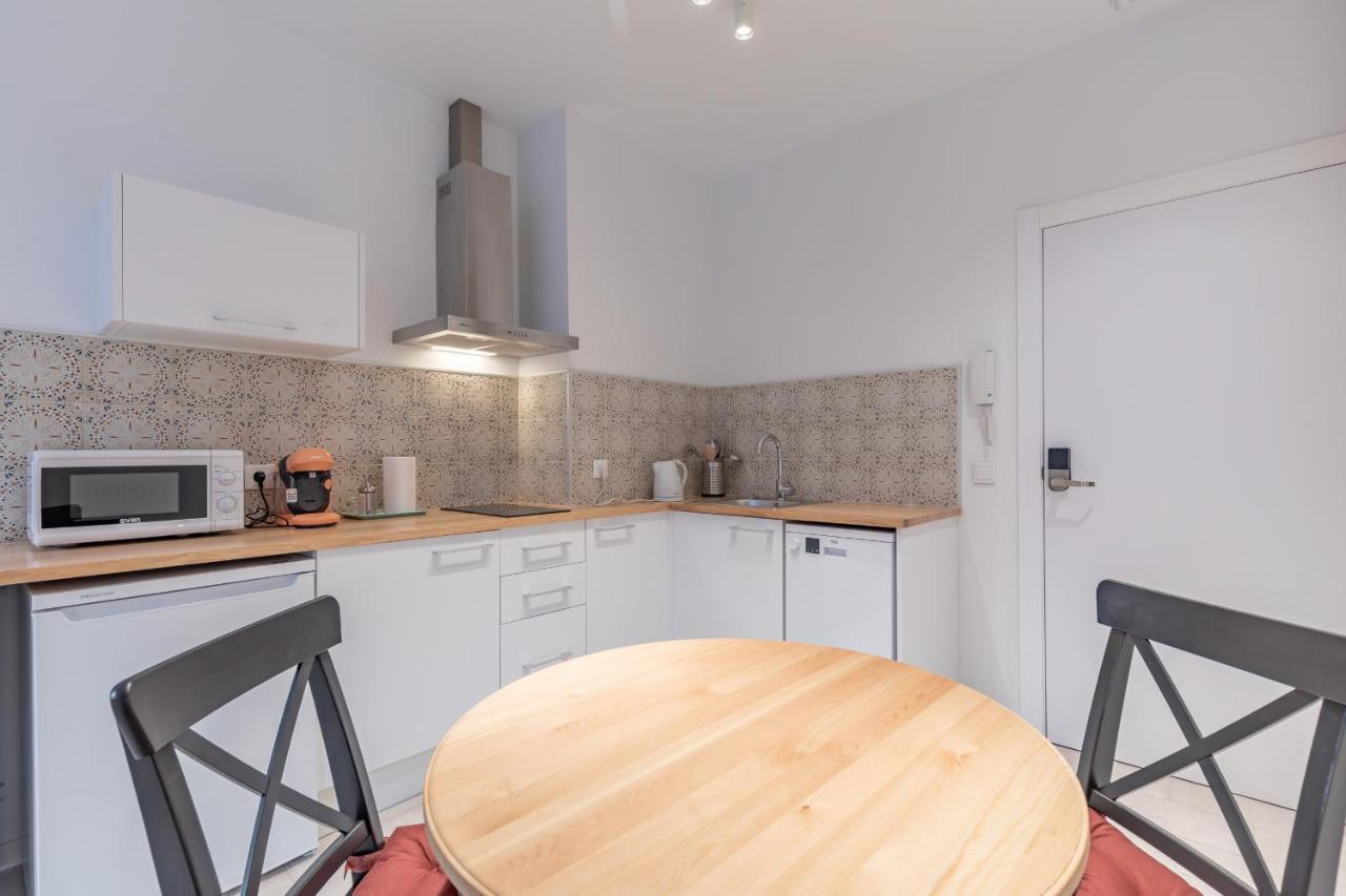 Modern Apartment Close To City Centre Valencia Exterior foto